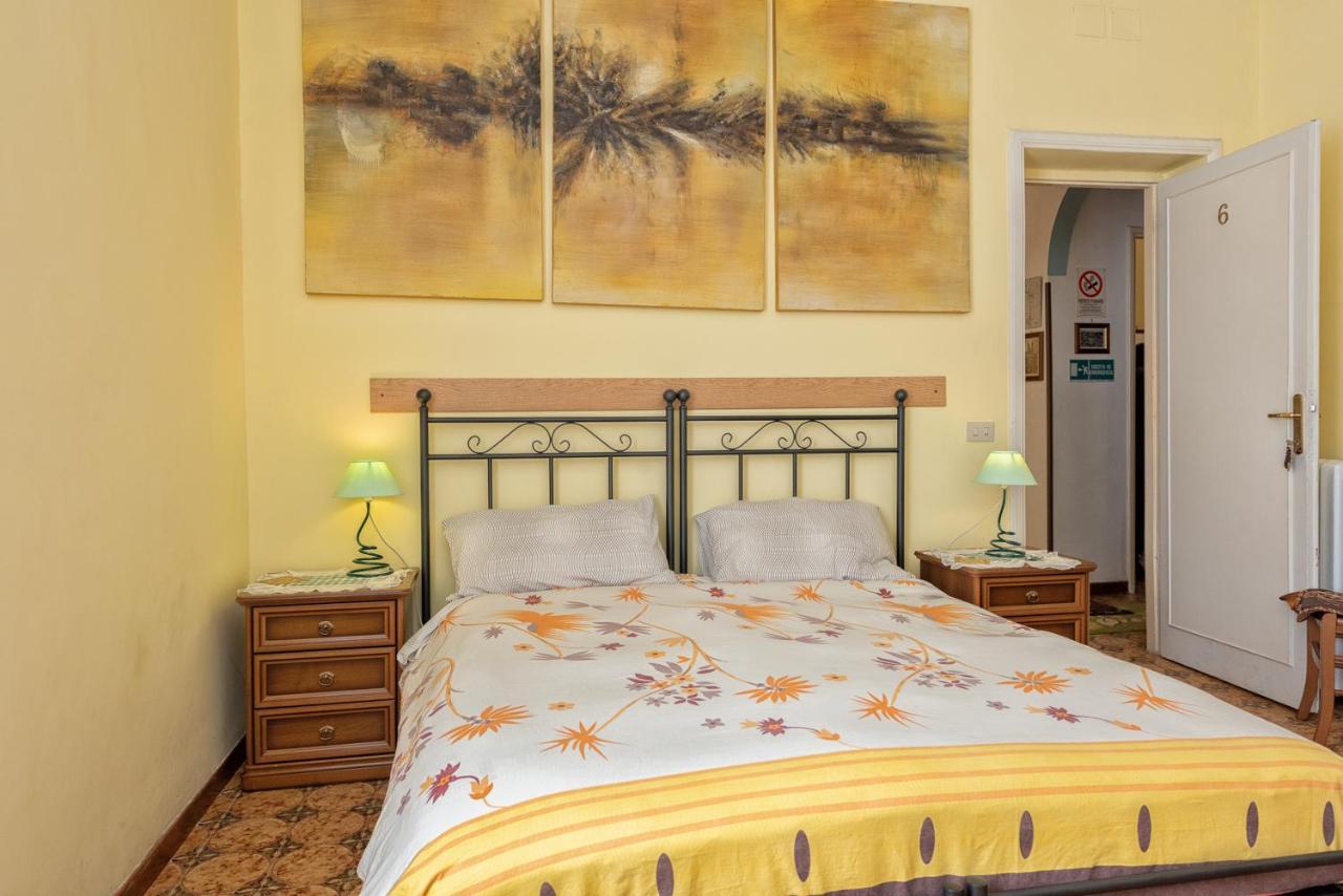 Bed and Breakfast A Vinicius et Mita à Rome Extérieur photo